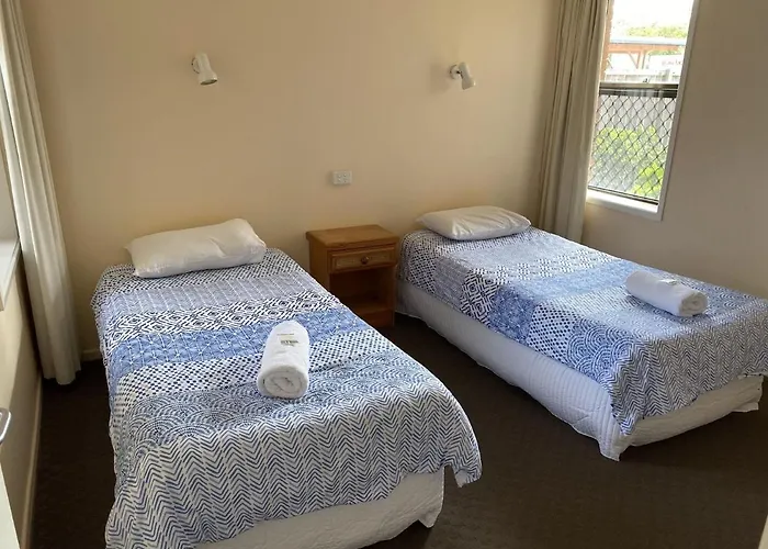 Horizons Unit 2 Beachfront Unit